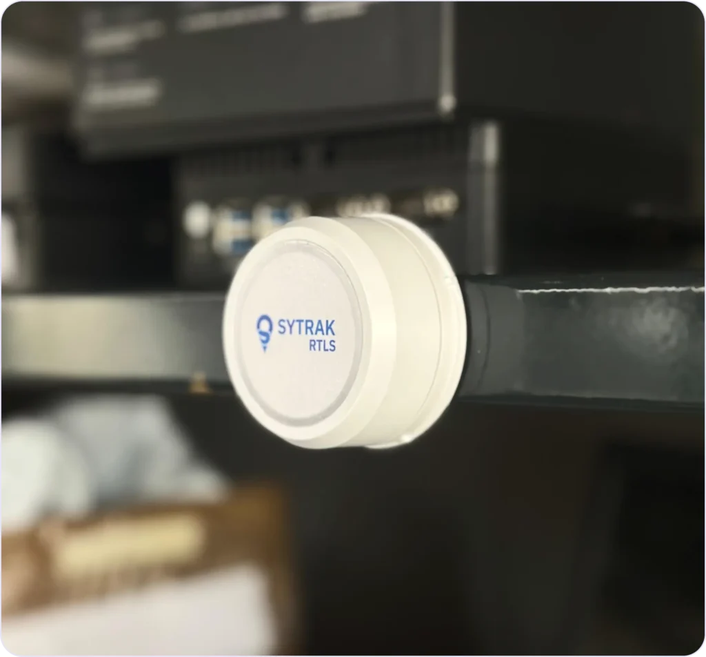 Quick RTLS setup with battery-powered, tool-free beacons